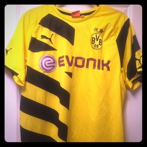 Borussia Dortmund 2014-15 soccer jersey